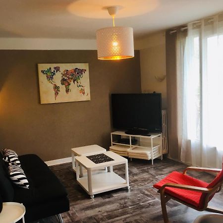 Villa Manuela Gannat Bagian luar foto